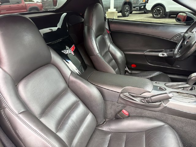 Used 2006 Chevrolet Corvette Convertible w/ Preferred Equipment Group RWD image 25