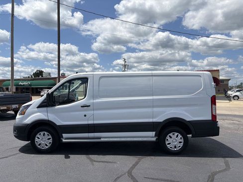 Used 2025 Ford Transit 250 Low Roof w/ Exterior Upgrade Package RWD image 15