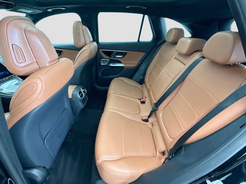Used 2023 Mercedes-Benz GLC 300 image 20