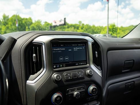 Used 2021 Chevrolet Silverado 1500 RST AWD/4WD image 23