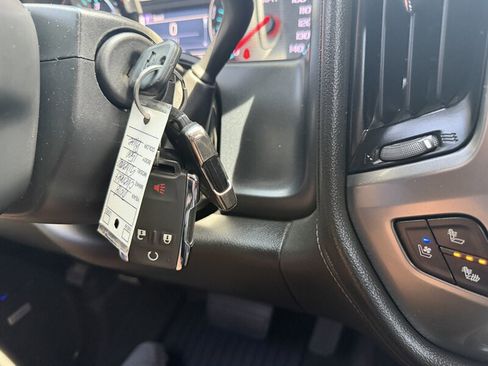 Used 2018 Chevrolet Silverado 1500 LTZ Z71 w/ Centennial Edition AWD/4WD image 38