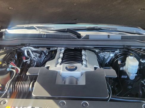 Used 2018 Cadillac Escalade Platinum AWD/4WD image 47