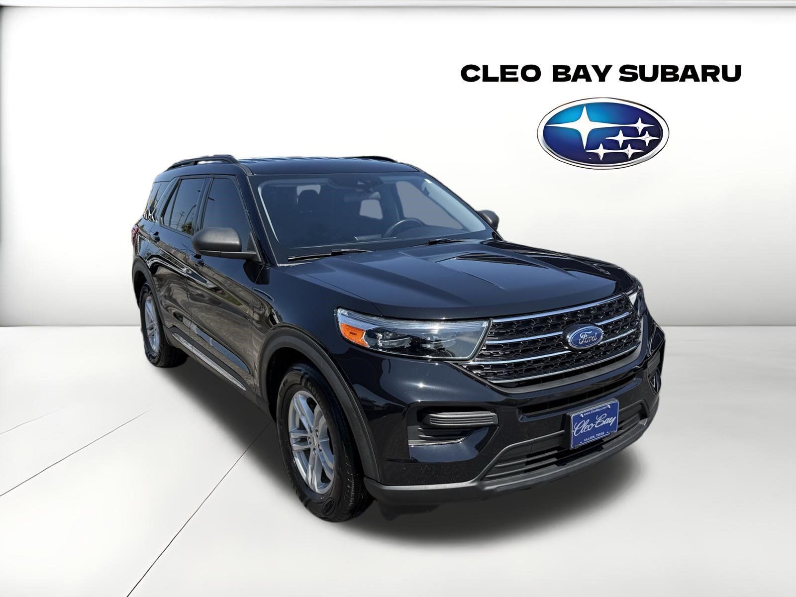 Used 2021 Ford Explorer XLT RWD image 1