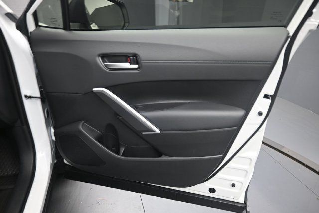 Used 2026 Toyota Corolla Cross XLE w/ Convenience Package FWD image 29