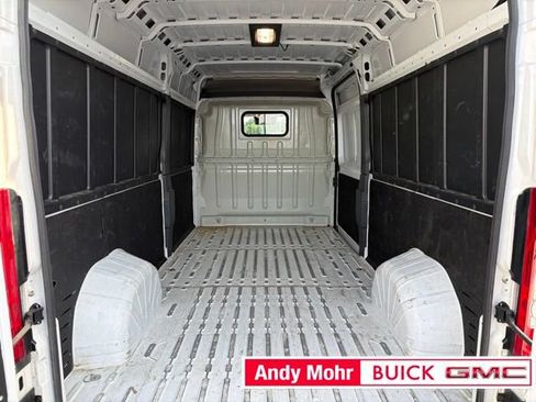 Used 2025 RAM ProMaster 2500 w/ Convenience Group FWD image 21