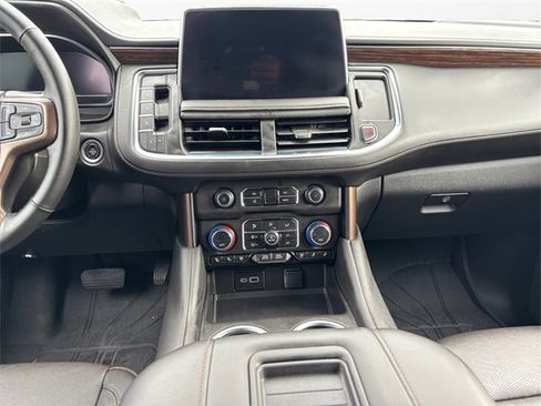 Used 2023 Chevrolet Suburban High Country w/ Premium Package 2 image 11