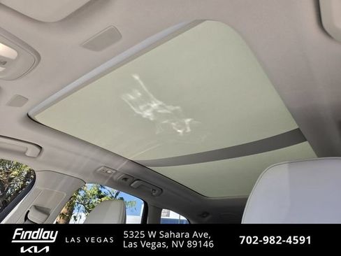 Used 2023 Volvo XC60 B5 Ultimate w/ Protection Package Premier FWD image 12