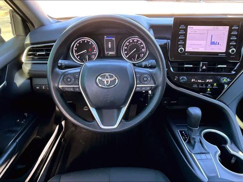 Used 2023 Toyota Camry LE image 6
