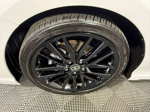 Used 2024 Toyota Camry XSE image 13