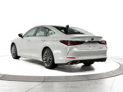 New 2025 Lexus ES 350 Ultra Luxury image 9