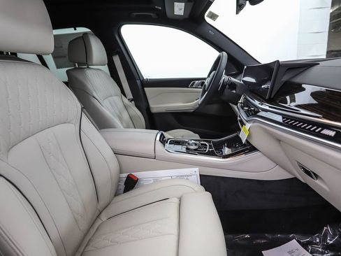 New 2026 BMW X5 M60i image 30