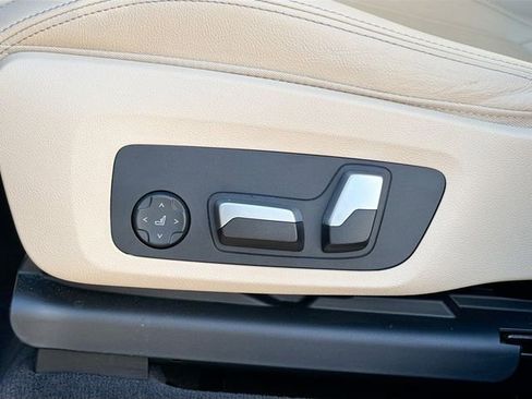 Certified 2022 BMW X3 sDrive30i w/ M Sport Package 2 image 26