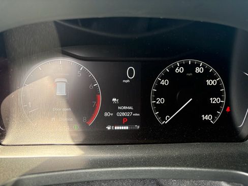 Certified 2023 Honda Pilot Sport image 15