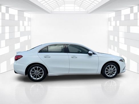 Used 2019 Mercedes-Benz A 220 image 8