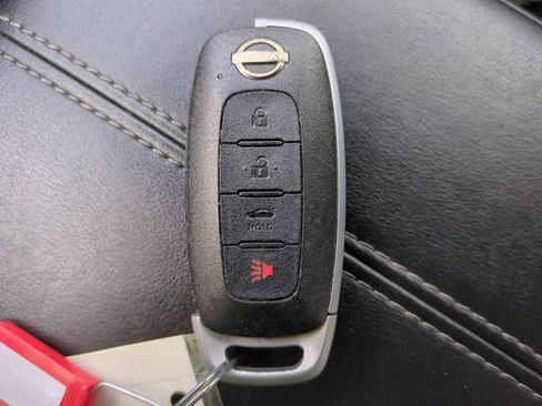 Used 2024 Nissan Sentra SV image 26