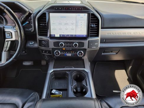 Certified 2022 Ford F350 Platinum AWD/4WD image 19