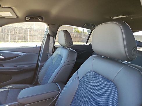 New 2026 Buick Envista Preferred image 11