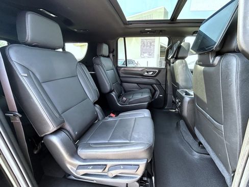 Certified 2021 Chevrolet Suburban Z71 w/ Rear Media and Nav Package AWD/4WD image 20
