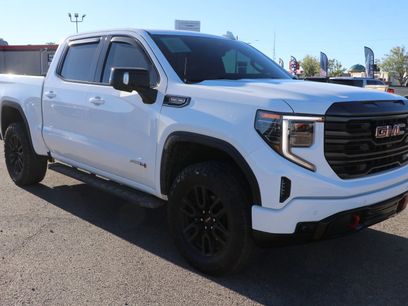 Used 2023 GMC Sierra 1500 AT4 w/ Technology Package