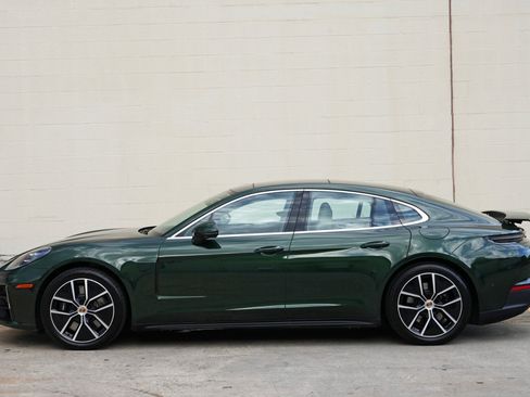 Used 2025 Porsche Panamera 4S w/ Premium Package AWD/4WD image 59