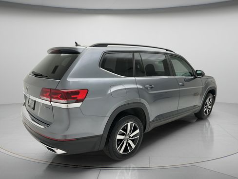 Used 2023 Volkswagen Atlas SE AWD/4WD image 5