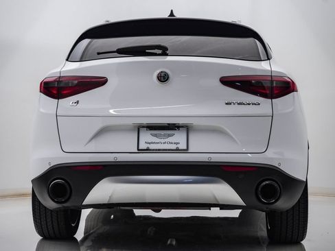 Used 2018 Alfa Romeo Stelvio Ti AWD/4WD image 8