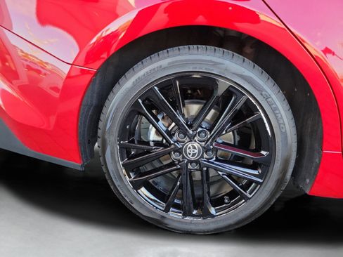 Used 2025 Toyota Camry SE image 45