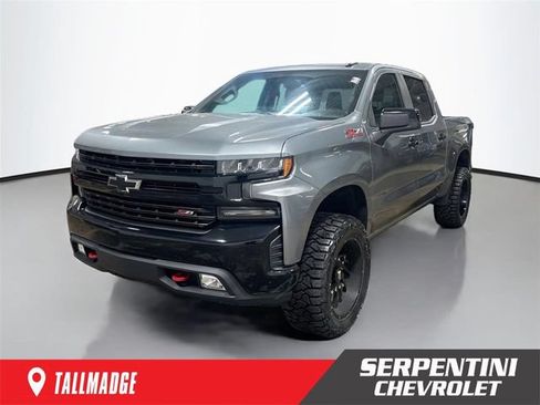 Used 2021 Chevrolet Silverado 1500 LT Trail Boss w/ Bed Protection Package AWD/4WD image 1