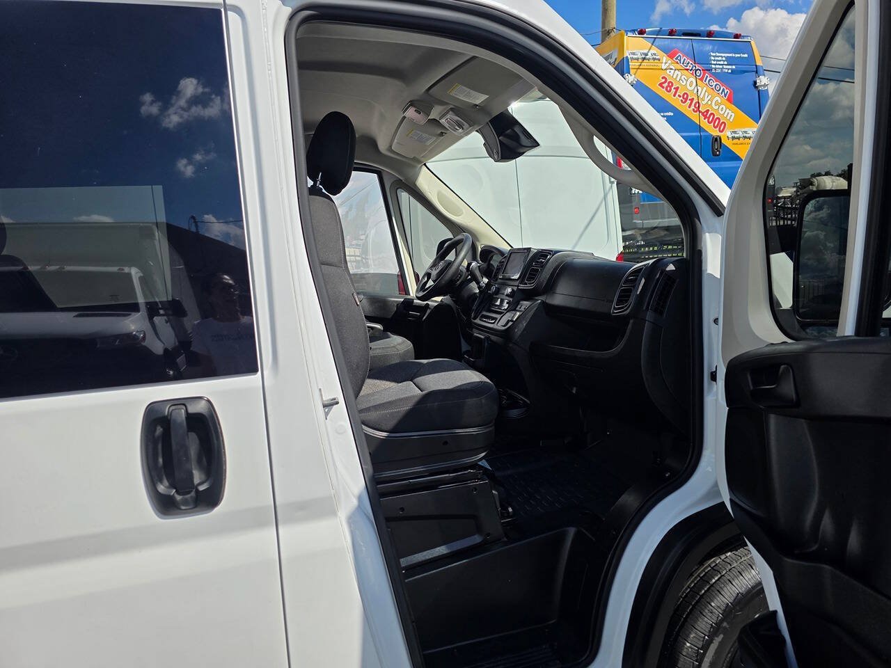 Used 2022 RAM ProMaster 3500 FWD image 15