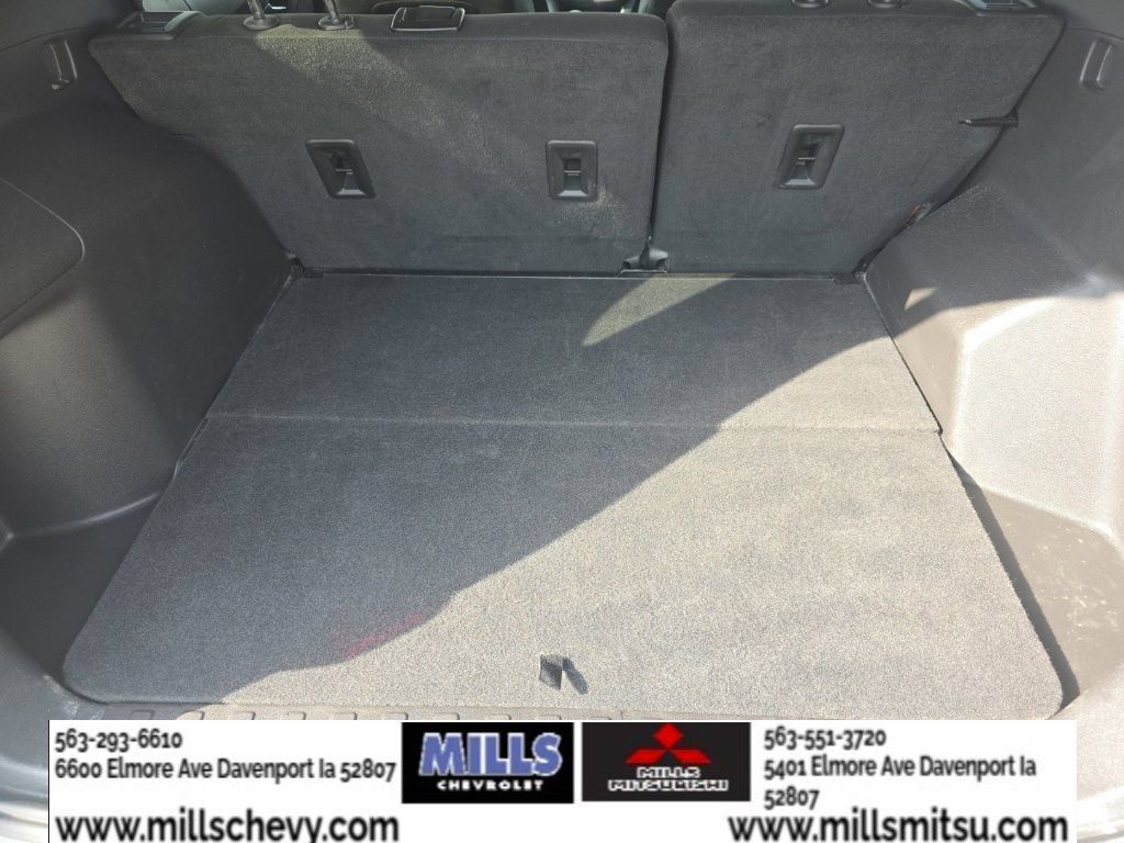 Used 2024 Chevrolet Equinox LT AWD/4WD image 16