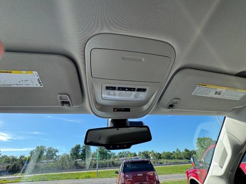 Used 2022 Chevrolet Colorado LT w/ Fleet Safety Package RWD image 23