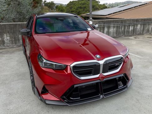 Used 2026 BMW M5 Touring AWD/4WD image 15