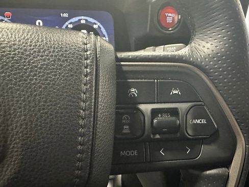 Used 2025 Toyota 4Runner TRD Off-Road image 20