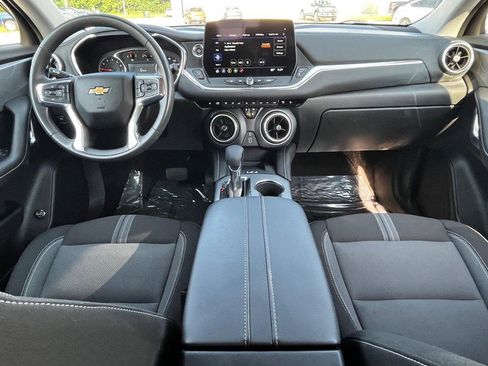 Used 2023 Chevrolet Blazer LT w/ Convenience Package image 11