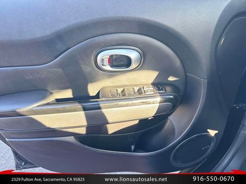 Used 2015 Kia Soul + FWD image 18