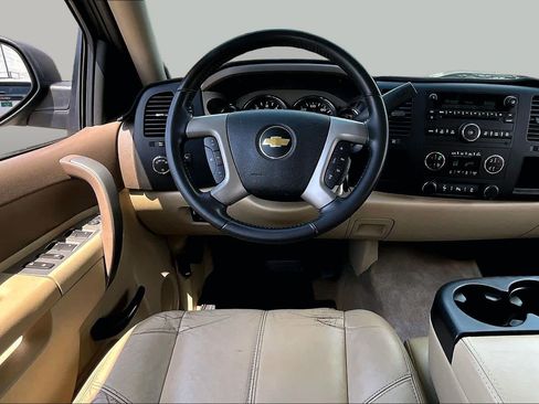 Used 2012 Chevrolet Silverado 1500 LT w/ Interior Plus Package RWD image 5