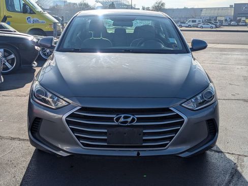 Used 2018 Hyundai Elantra SE w/ Cargo Package image 10