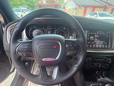 Used 2019 Dodge Charger R/T image 37