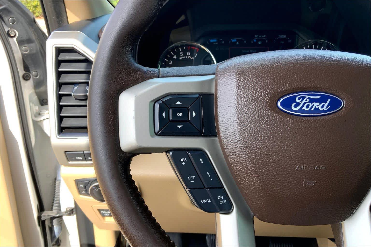 Used 2019 Ford F150 Lariat w/ Equipment Group 502A Luxury AWD/4WD image 24