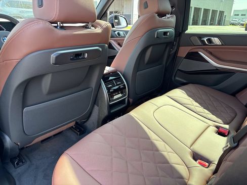 New 2026 BMW X5 xDrive40i w/ M Sport Package AWD/4WD image 30