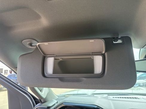 New 2026 GMC Sierra 2500 SLT w/ SLT Premium Package AWD/4WD image 34