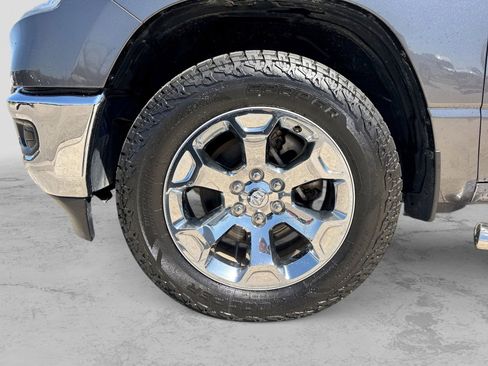 Used 2022 RAM 1500 Big Horn AWD/4WD image 16
