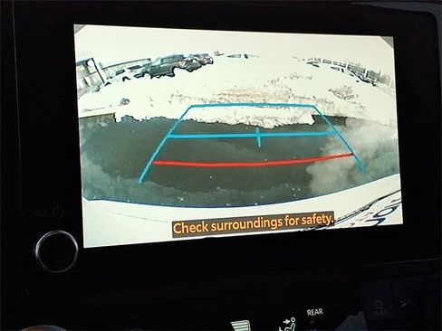 Certified 2023 Toyota Highlander XLE image 20