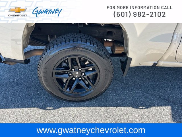 Used 2022 Chevrolet Silverado 1500 Custom Trail Boss AWD/4WD image 12