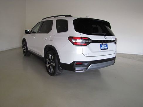 Certified 2023 Honda Pilot Elite image 23