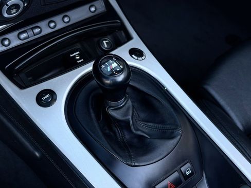Used 2006 BMW M Roadster image 23