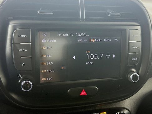 Used 2024 Kia Soul LX w/ Option Group 015 image 17