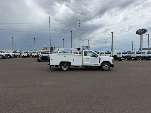New 2026 Ford F350 XL RWD image 2