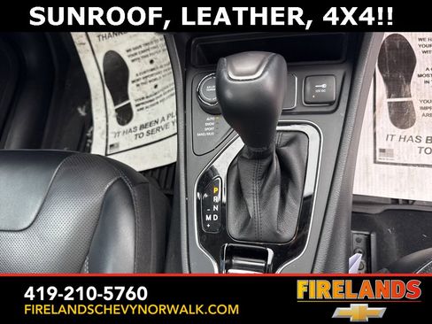 Used 2022 Jeep Cherokee Limited image 18