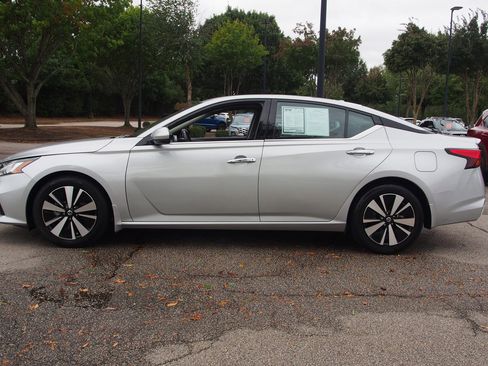 Used 2022 Nissan Altima 2.5 SL image 4